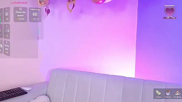 lourdes moon22 online show from December 2025 11:55:01 AM