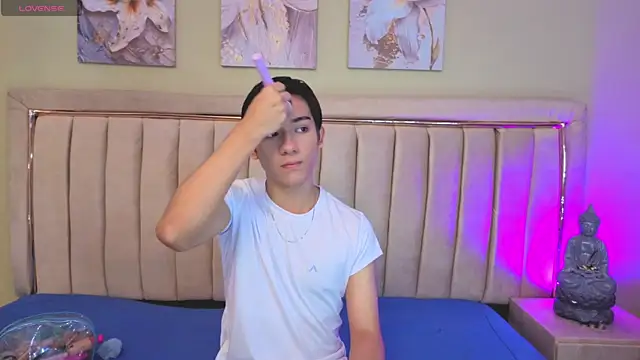 Jessyy Mateus online show from October 2025 04:36:01 AM