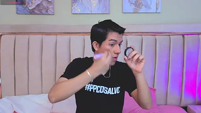 Jessyy Mateus online show from September 2025 03:46:01 AM
