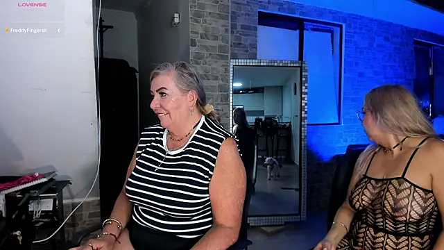  SARAI DUPONT online show from March 2026 11:13:01 PM