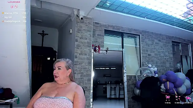  SARAI DUPONT online show from May 2026 10:13:01 PM