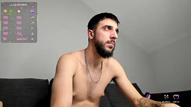 Snapshot of Zeyn_Edwards chatting on February 2026 05:22:02 PM Zeyn Edwards online show from February 2026 05:22:02 PM