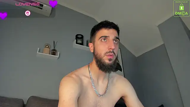 Zeyn Edwards online show from June 2026 11:05:01 AM