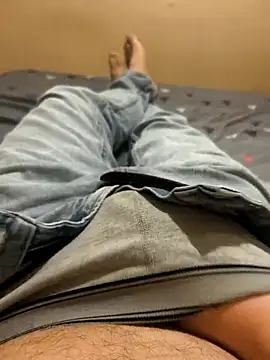 Normalludo0202 online show from November 2025 03:45:01 PM