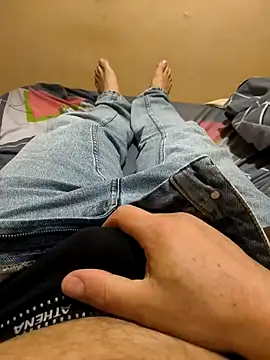 Normalludo0202 online show from November 2025 04:11:01 PM