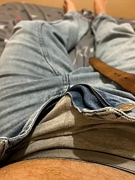 Normalludo0202 online show from October 2025 03:56:01 PM