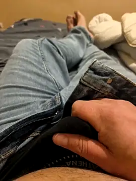 Normalludo0202 online show from November 2025 04:07:02 PM