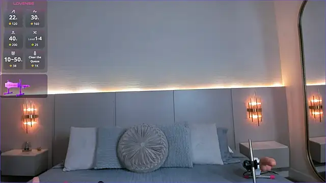 Snapshot of Danna_222 chatting on December 2025 08:30:02 PM Danna 222 online show from December 2025 08:30:02 PM