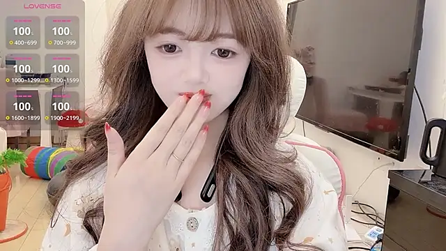 DDDDDoremi online show from February 2026 02:19:02 PM