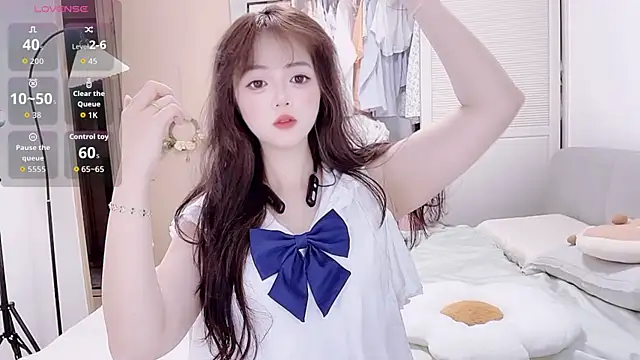 DDDDDoremi online show from September 2025 01:50:01 AM