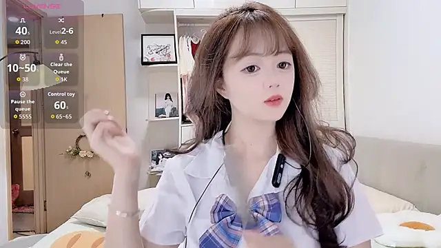 DDDDDoremi online show from September 2025 02:07:02 AM