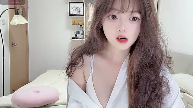 DDDDDoremi online show from October 2025 03:08:01 AM