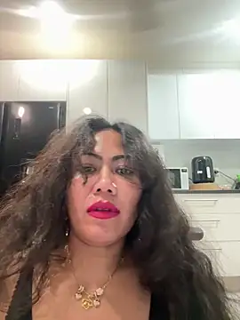 Lindarossyta online show from June 2026 06:42:01 PM