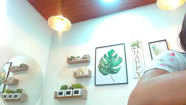 Snapshot of Aliciacute__ chatting on February 2026 08:07:01 PM Aliciacute online show from February 2026 08:07:01 PM