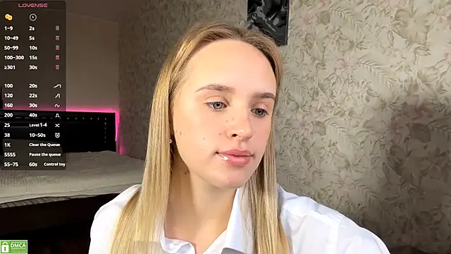 Snapshot of ElisabetLorney chatting on October 2025 08:11:01 AM ElisabetLorney online show from October 2025 08:11:01 AM