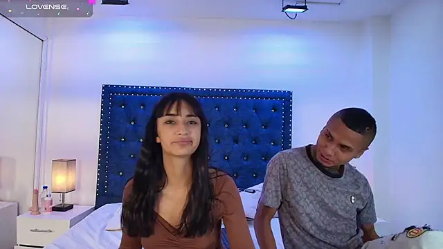 Damian and roxanne online show from June 2026 12:50:02 PM
