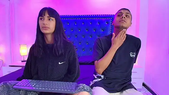 Damian and roxanne online show from November 2025 12:42:02 PM