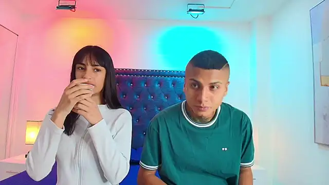 Damian and roxanne online show from October 2025 12:50:01 PM