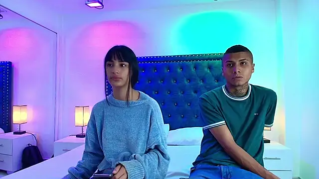 Damian and roxanne online show from December 2025 12:40:01 PM