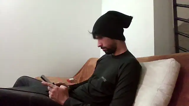 Alejandro92 cali online show from April 2026 01:59:02 PM