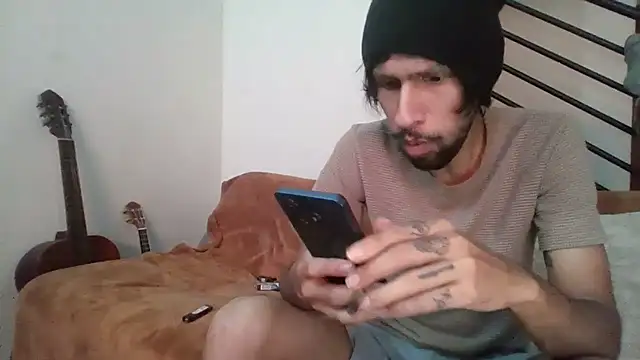 Snapshot of Alejandro92_cali chatting on June 2026 02:23:01 PM Alejandro92 cali online show from June 2026 02:23:01 PM