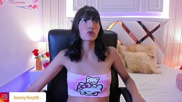 Snapshot of foxybunny chatting on March 2026 04:45:02 AM foxybunny online show from March 2026 04:45:02 AM