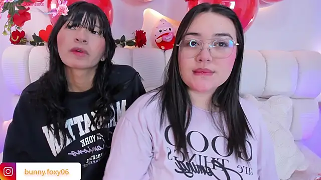 foxybunny online show from February 2026 05:18:01 AM