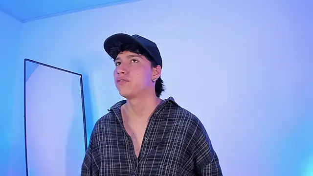 AngelFlexxx online show from September 2025 07:57:01 PM