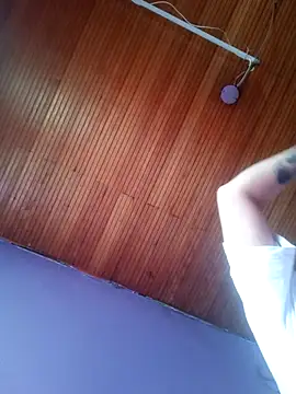 Zulema R1 online show from May 2026 08:59:01 PM