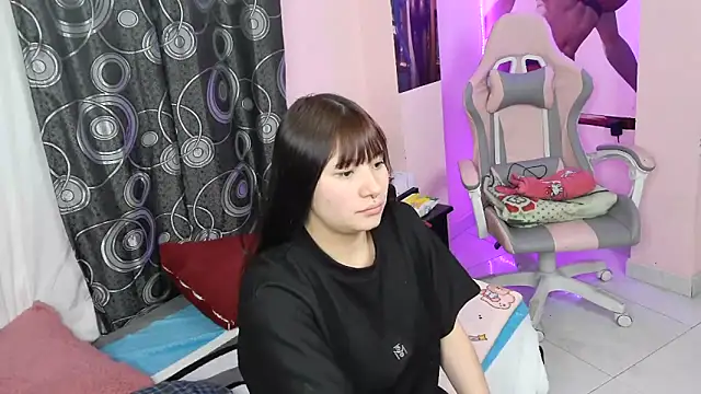 Zulema R1 online show from February 2026 03:03:02 AM