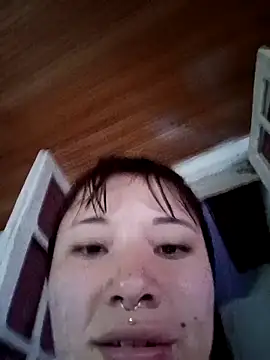 Zulema R1 online show from March 2026 10:42:01 PM