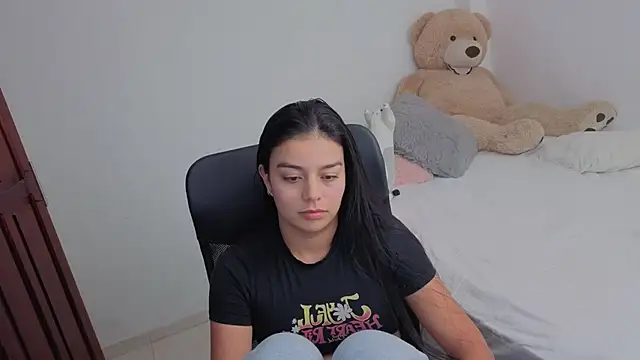 valerihouse online show from March 2026 01:45:01 AM