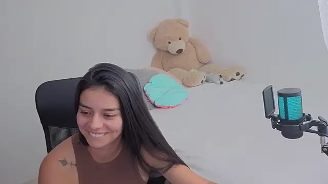 valerihouse online show from March 2026 02:02:02 AM