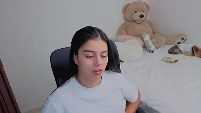 valerihouse online show from February 2026 01:27:02 AM