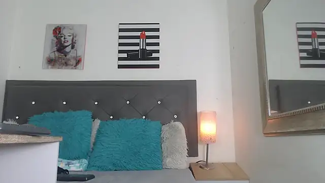 madison  love  online show from March 2026 07:01:01 PM