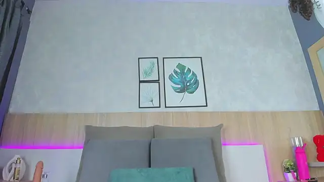 mia gate online show from November 2025 11:36:01 AM