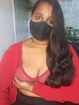 Minu love online show from February 2026 12:26:01 PM