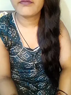 Minu love online show from September 2025 06:08:01 PM