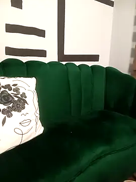 mojeemore online show from April 2026 07:04:01 PM