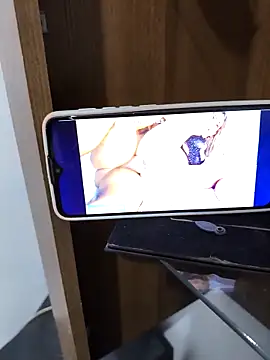 Snapshot of Tijucanodisponivel chatting on September 2025 04:07:01 PM Tijucanodisponivel online show from September 2025 04:07:01 PM