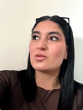 Snapshot of Scarlett_12 chatting on September 2025 03:08:02 PM Scarlett 12 online show from September 2025 03:08:02 PM