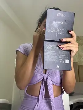 Scarlett 12 online show from March 2026 09:16:01 AM