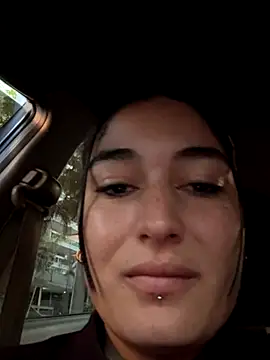 Snapshot of Scarlett_12 chatting on October 2025 11:44:01 AM Scarlett 12 online show from October 2025 11:44:01 AM