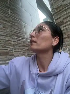 Snapshot of Scarlett_12 chatting on February 2026 11:21:01 AM Scarlett 12 online show from February 2026 11:21:01 AM