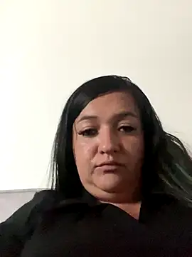 andrea-cohen online show from November 2025 06:00:01 PM