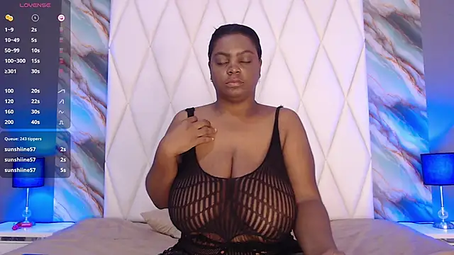 PenelopeBoobss online show from November 2025 12:31:02 PM