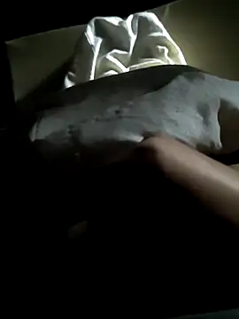 Snapshot of -mrpaul chatting on September 2025 08:32:02 AM -mrpaul online show from September 2025 08:32:02 AM