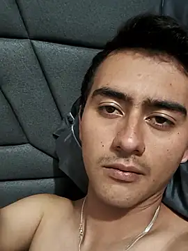 Snapshot of -mrpaul chatting on October 2025 09:05:01 PM -mrpaul online show from October 2025 09:05:01 PM