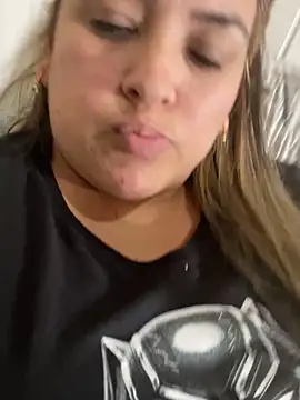 Snapshot of bruna438 chatting on September 2025 05:52:02 PM bruna438 online show from September 2025 05:52:02 PM