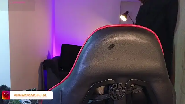 AnnaKimm online show from September 2025 11:03:01 PM